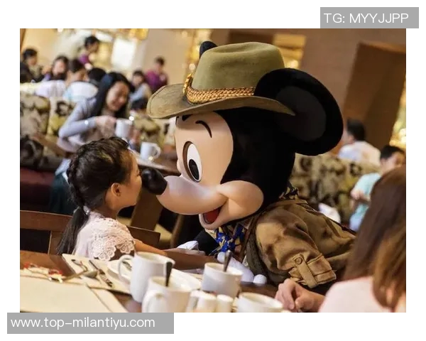 米奇表示将持续探索文班的最佳使用方式并将严格控制他的上场时间